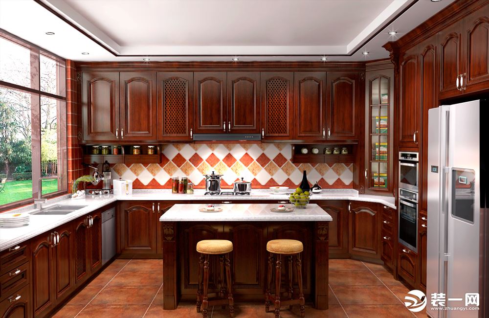 厨房：适当空间改造，使得厨房更加敞亮
