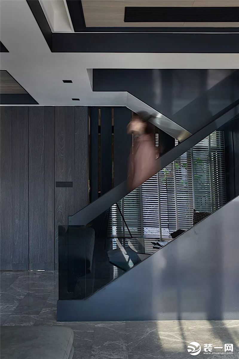深凡装饰 同人欣园187平平层四室 现代简约风家装效果图-楼梯