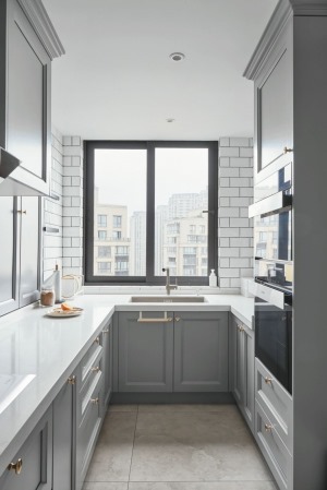 温州中梁金座三居室128平美式风格厨房装修效果图