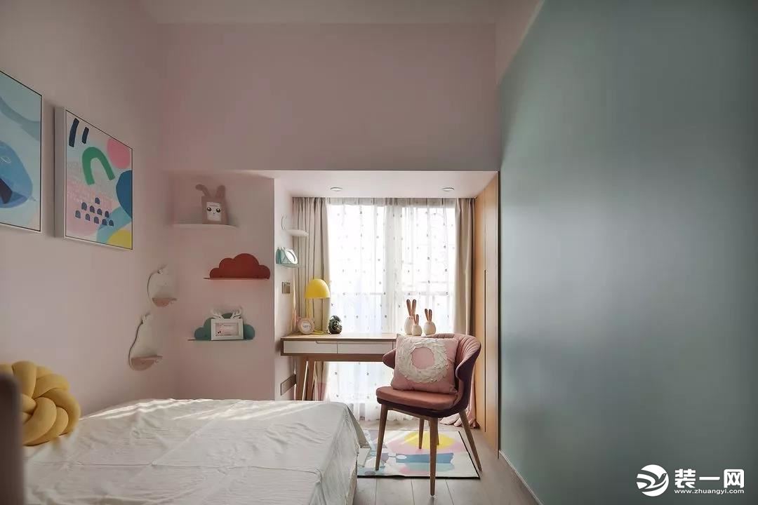 麦莎装饰  玫瑰湾  现代风格  102m2  三居室 110000元   卧室