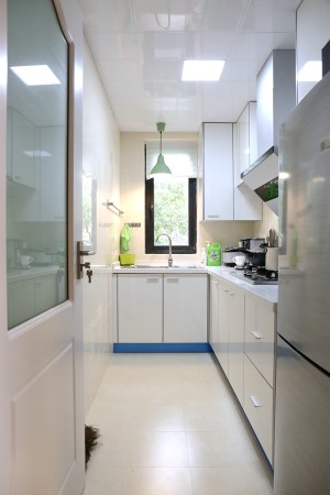 麦莎装饰 兴冶国际 现代风格 85m2 二居室95000元  厨房