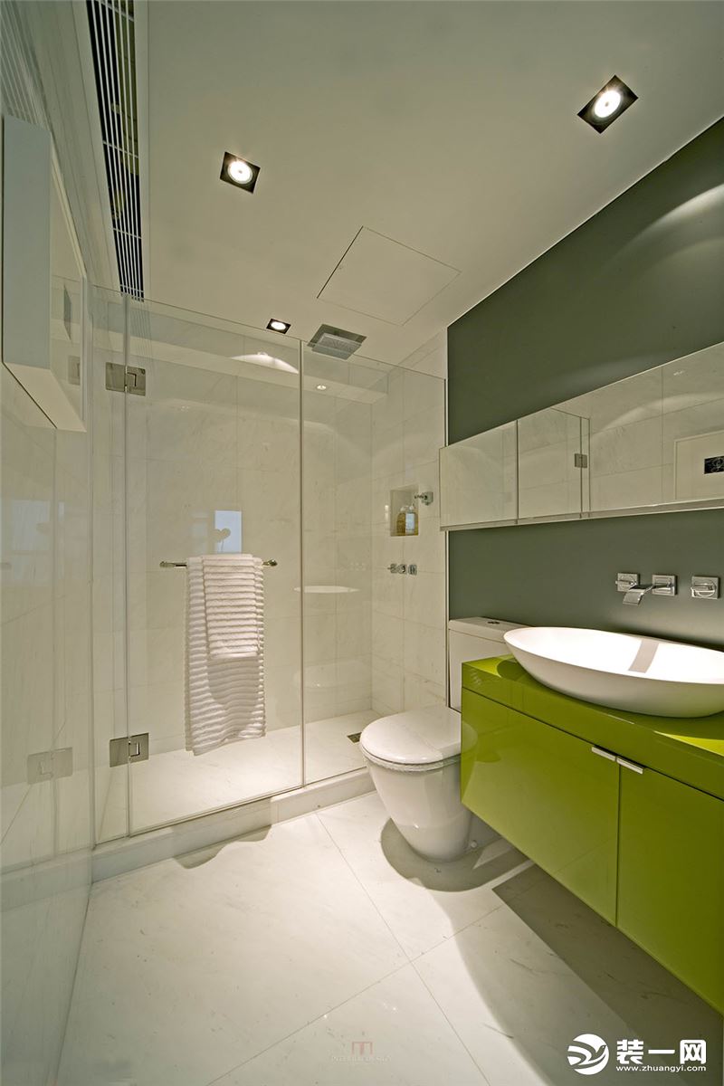 柏悦澜庭-现代简约 107平  二居室 洗手间