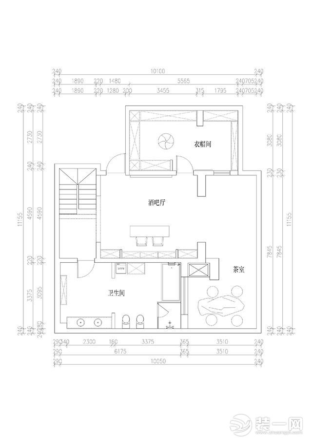 用简化的手法、现代的材料和加工技术去追求传统式样的大致轮廓特点。