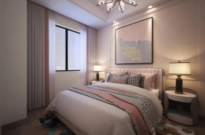 暖粉色系的房間總是溫暖又舒適，灰色的窗簾與低飽和的淺粉色搭配，簡約現代感滿滿，兩盞暖色調的床頭燈更為