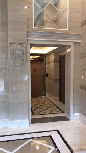 前厅入口，设计完工，后期设计服务跟踪拍摄的一组照片。