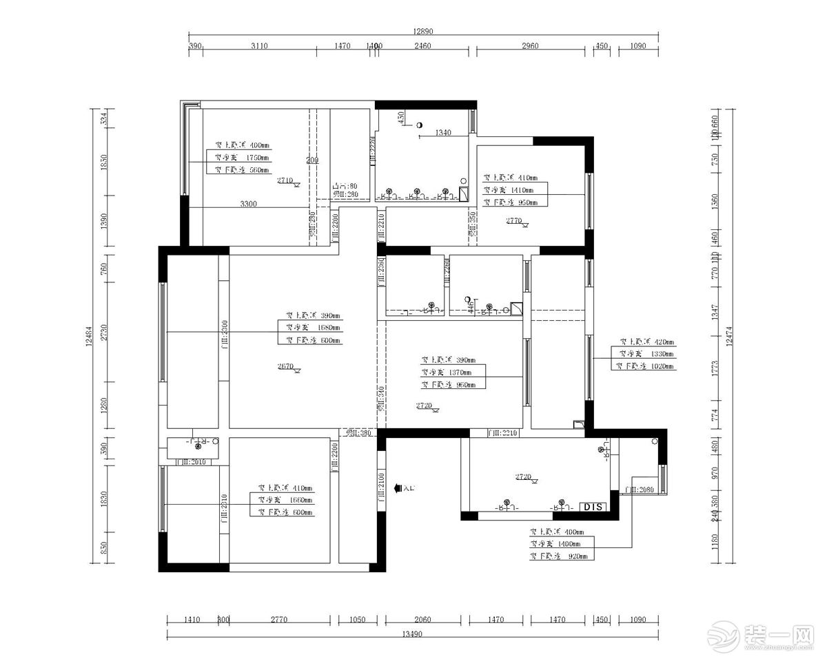 户型方正整体均衡，客厅与双卧室朝南，动静区与基本功能合理。