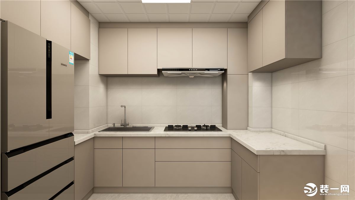 厨房整体以卡其色为主，黑色燃气灶和冰箱线条的点缀使得厨房不那么单调。