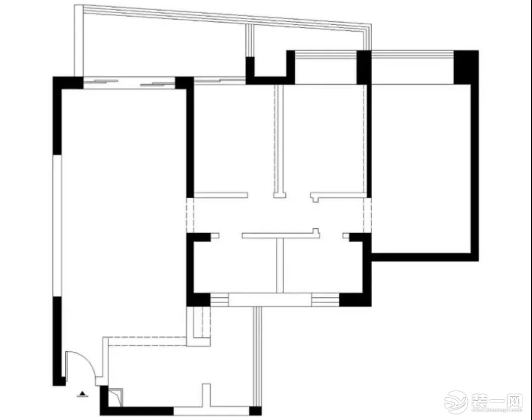 建筑面積102平，三代同堂，女主與母親皆是大學(xué)教師，希望居家兼顧生活與美學(xué)