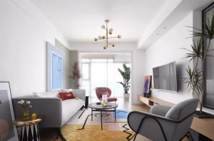 整个客厅以白色为主，通过浅灰蓝色的沙发、粉色的单椅等等各种亮色的软装、家具来营造出一种清新、文艺