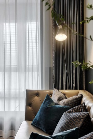 【红杉树装饰】85㎡现代美式风格新房装修，拼色线框背景墙的成熟魅力