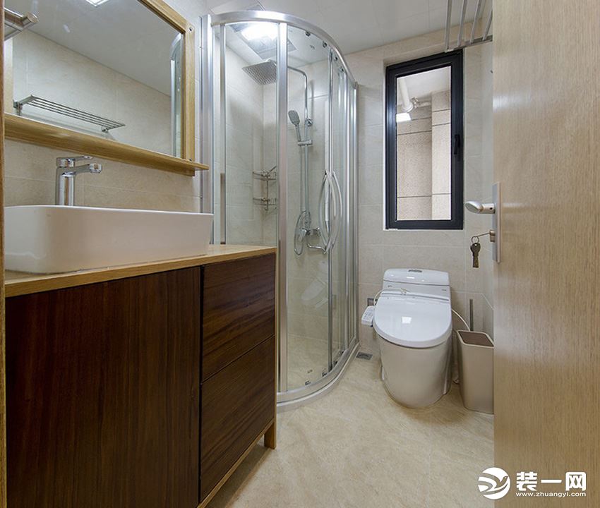 卫生间中原木色浴室柜搭配上米黄色的瓷砖，整个空间就显得非常素雅与整洁!