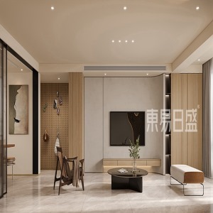 客廳選用了溫潤淡樸的木質紋理的定制柜與通透空間的自然光結合下，讓整個空間更溫馨