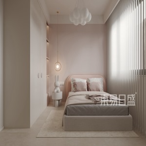 儿童房粉色乳胶漆搭配定制的米白色衣柜，以最简洁的顶面处理形式，呈现空间的舒适度，梦幻帘的光影