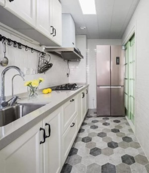 龙湖江与城  98平方三居室 美式风格  厨房 装修效果图