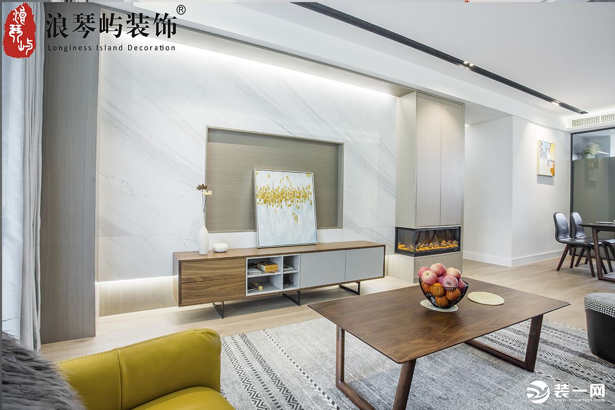 宁波浪琴屿装饰120平现代风格三居室装修案例图客厅