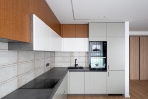 简洁的造型、精细的工艺和纯洁的质地来展现出简约而不简单的室内设计
