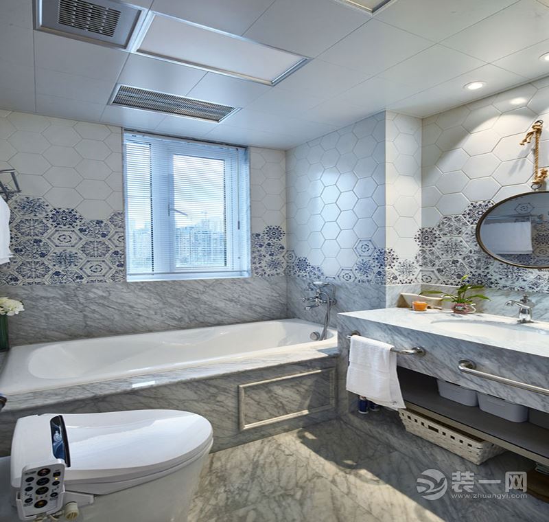 卫生间：青花瓷一般的卫生间设计，给人眼前一亮的美感！