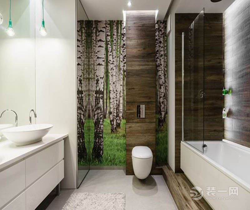 卫生间：壁纸采用了让人回归到大自然的绿色植物，让整个家的气氛发挥流畅的循环～ 