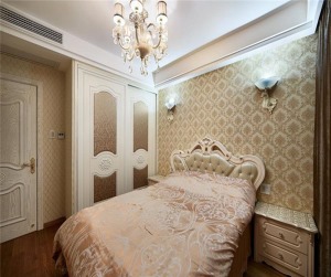 卧室：温馨浪漫的卧室