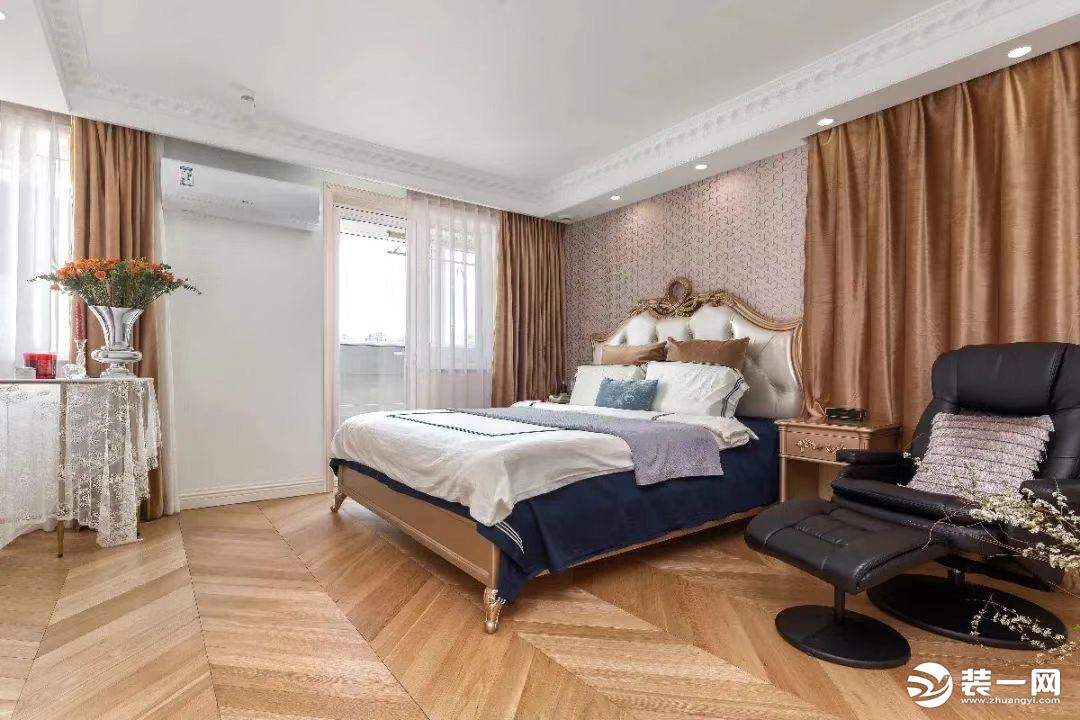 新侨城美式风格设计卧室装修案例