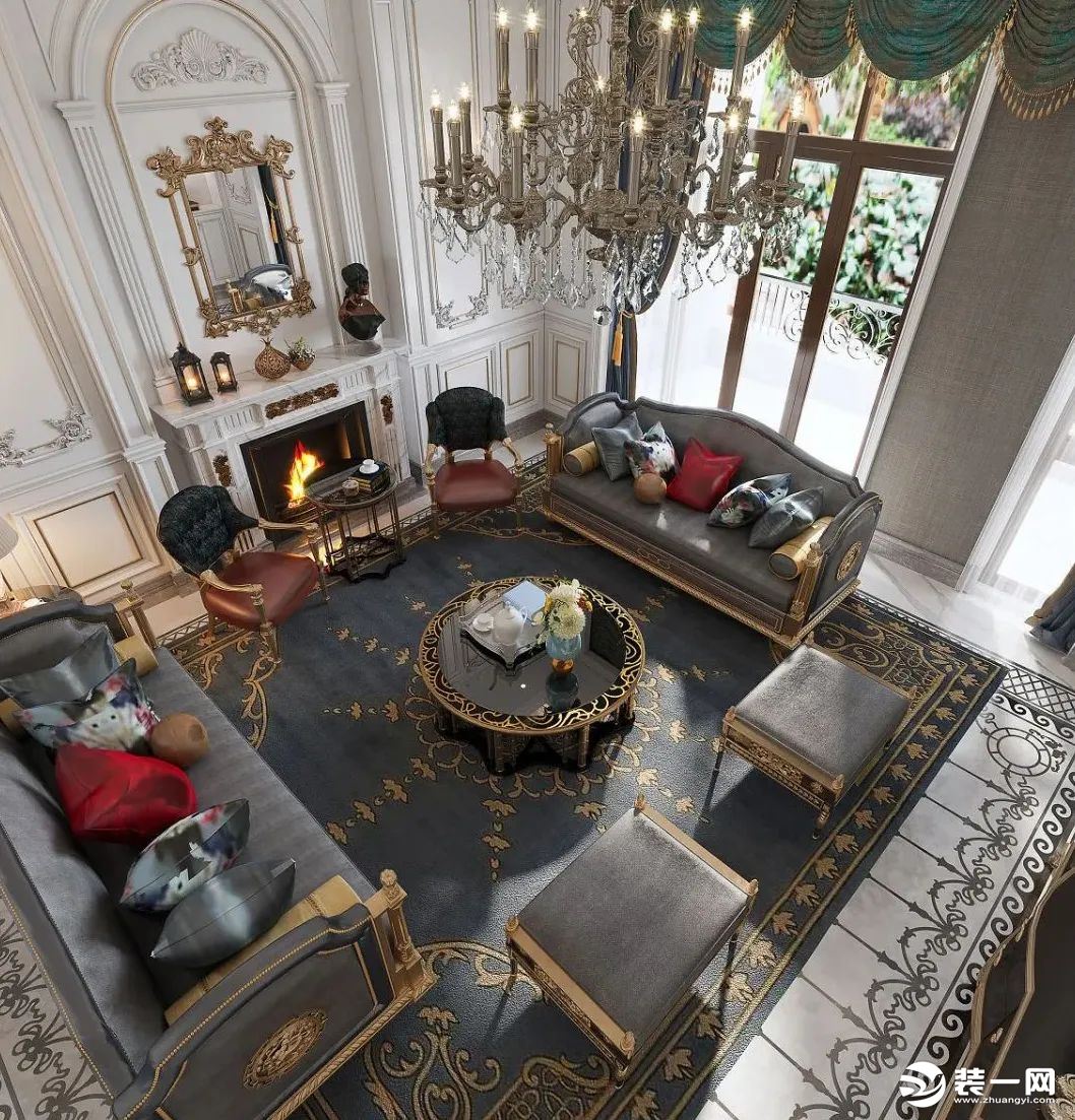 客厅精致石膏线条干净利落，壁炉造型叠合黄铜镜子复古典雅，组成沙发背景墙的低奢质感