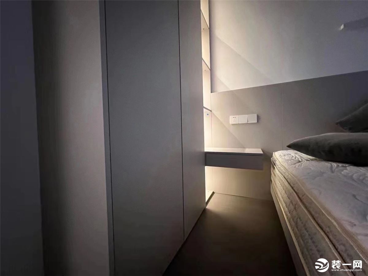 棠湖泊林城200平方米大平层--卧室完工实景