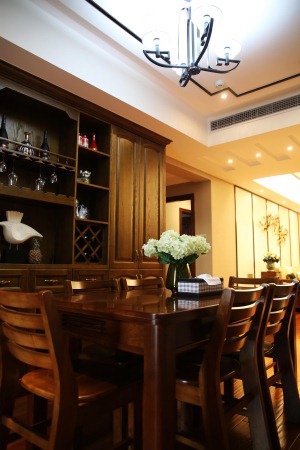 福州融侨悦府131平米三居室中式风格餐厅
