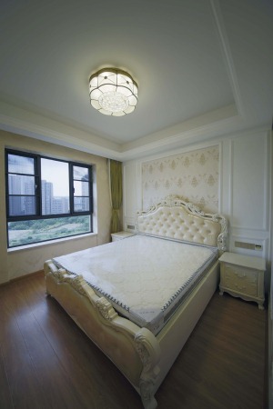 福州陽光凡爾賽宮136平米歐式風格臥室床