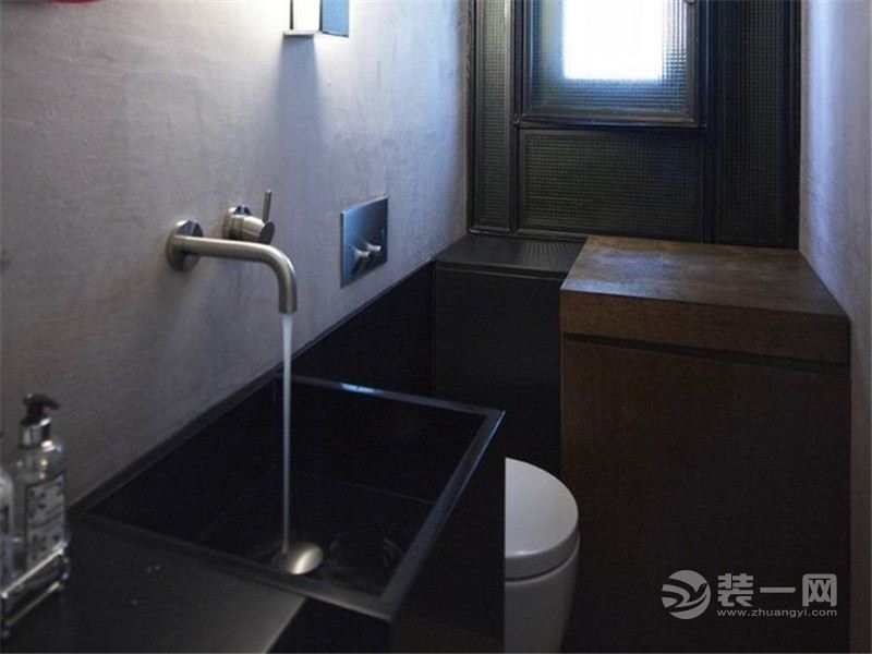 协信春山台 124平 四居室 造价17万 现代风 卫生间