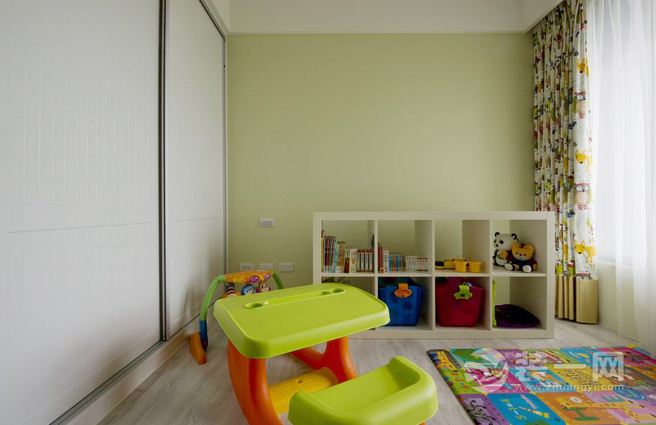 武汉三和剑桥城125平三居室现代简约风格装修儿童房效果图