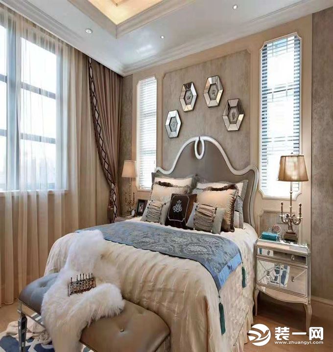 棕榈泉280平方复式法式风格卧室装修效果图