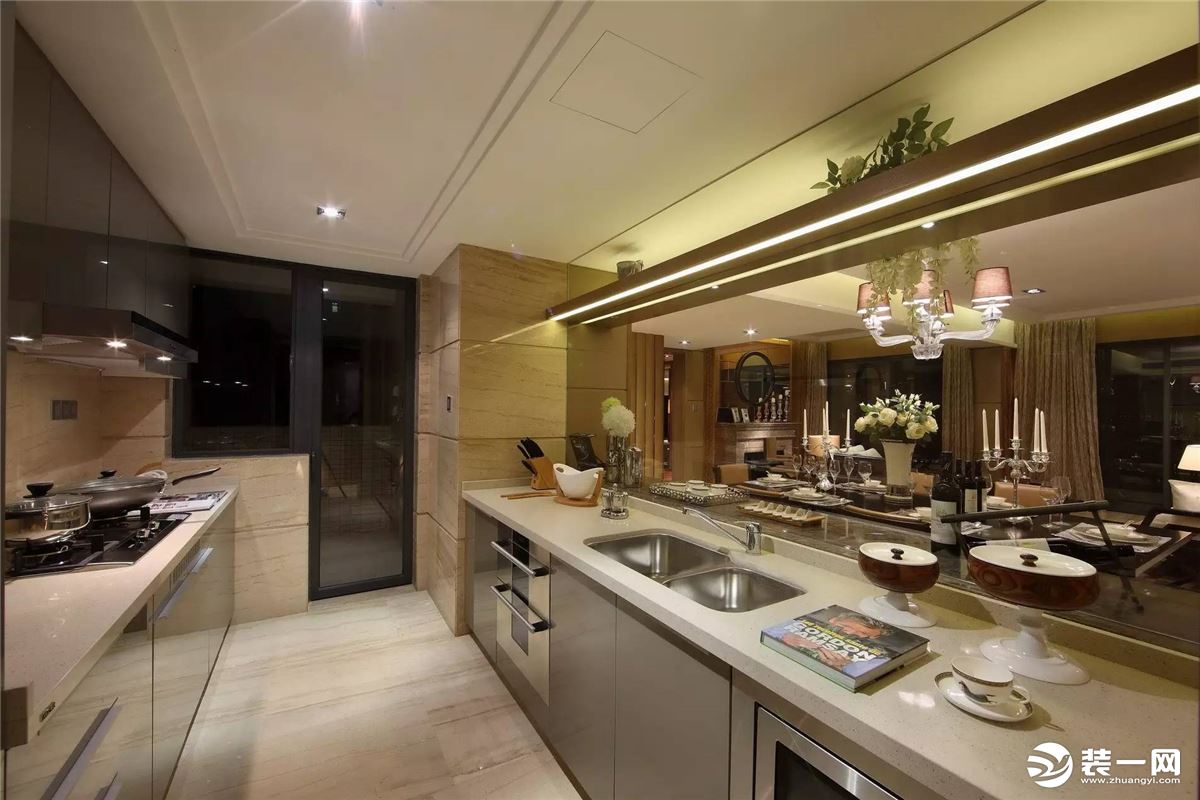 重庆远景装饰  阳光城180平方三居现代风格厨房装修效果图