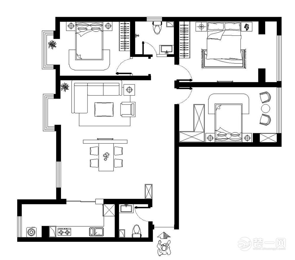 广州135平米可逸江畔三居室新古典风格设计户型图