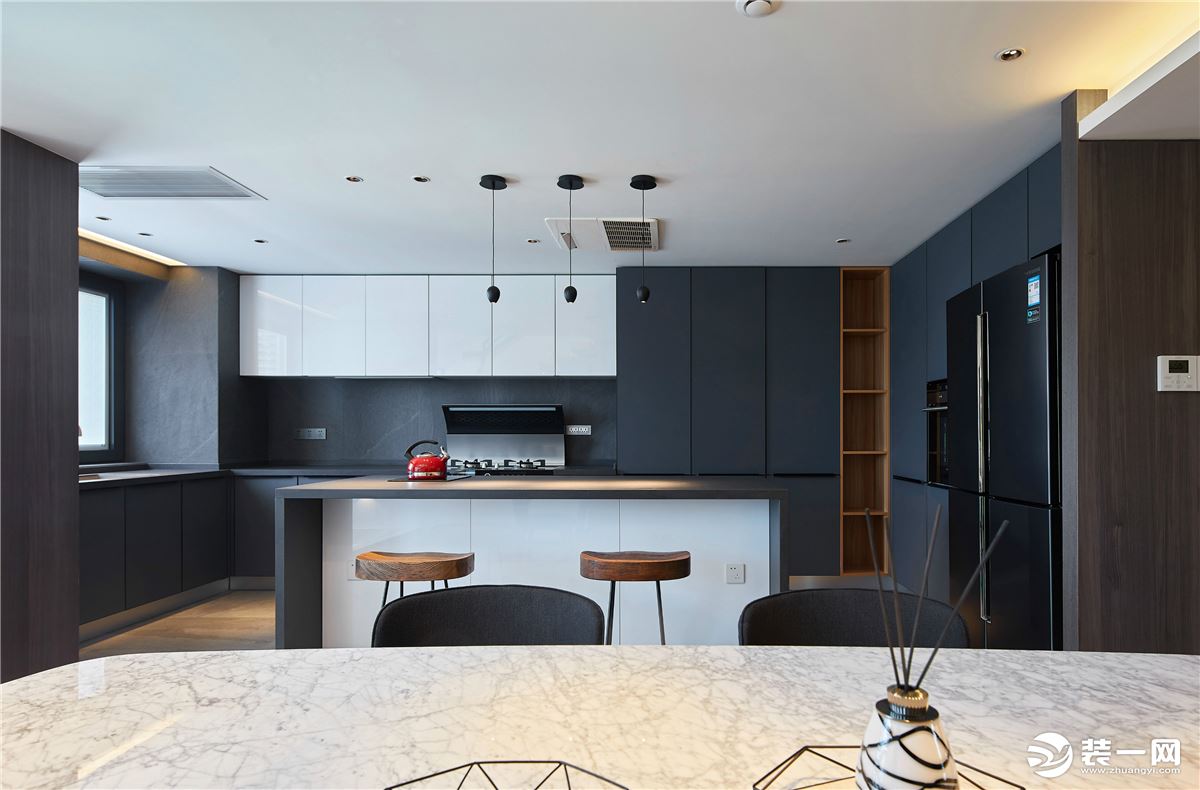 枫林绿洲200平复式现代设计开放式厨房