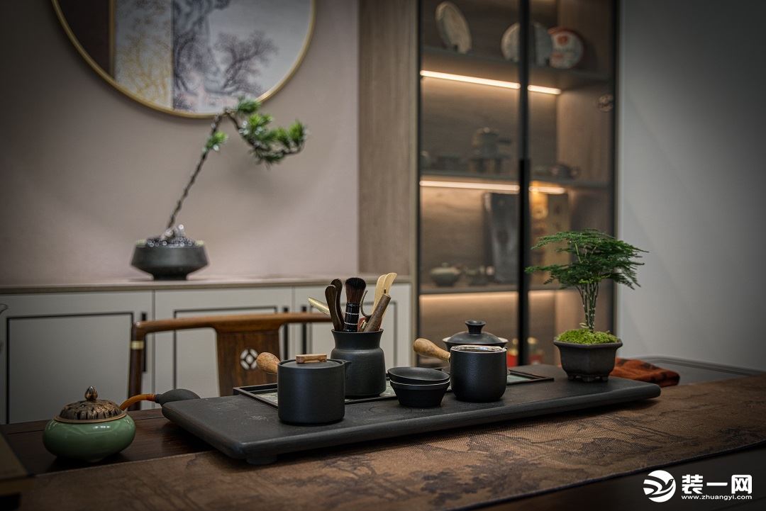 北大珑廷170平新中式风格茶室实景