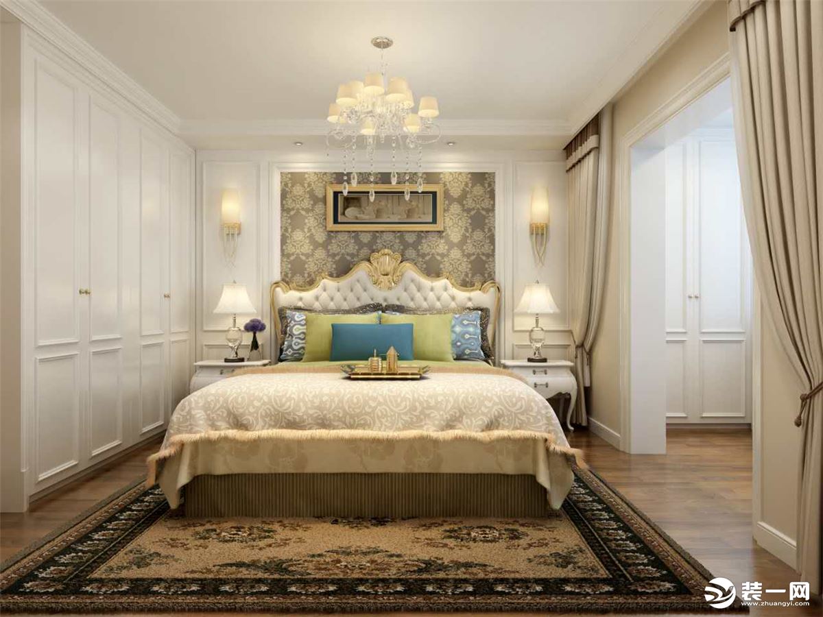 床头背景墙上的壁灯足能凸显欧洲设计的动态美，墙上黄色碎花壁纸，深色的地板，显得温馨自然。顶面没有做复