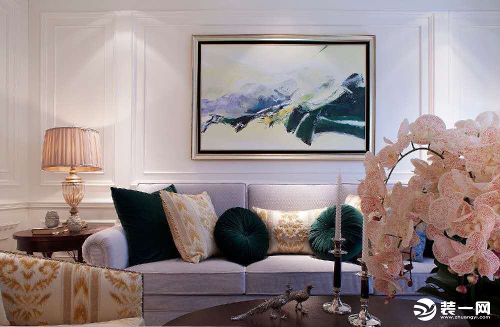 华宇时代280平美式风格沙发背景墙装修效果图