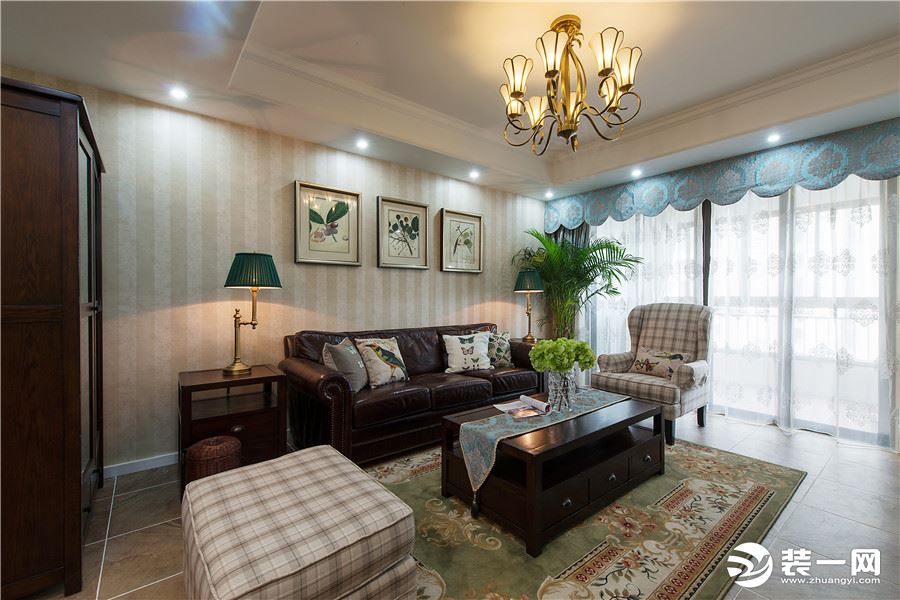 西安今朝装饰 绿地国际花都三居室房子简美风格装修样板间 沙发