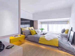 ［主  卧］主卧延续一楼的设计色调 主卧床背景墙以橙色、白色、黑色作构成的划分搭配以浅色木饰面 