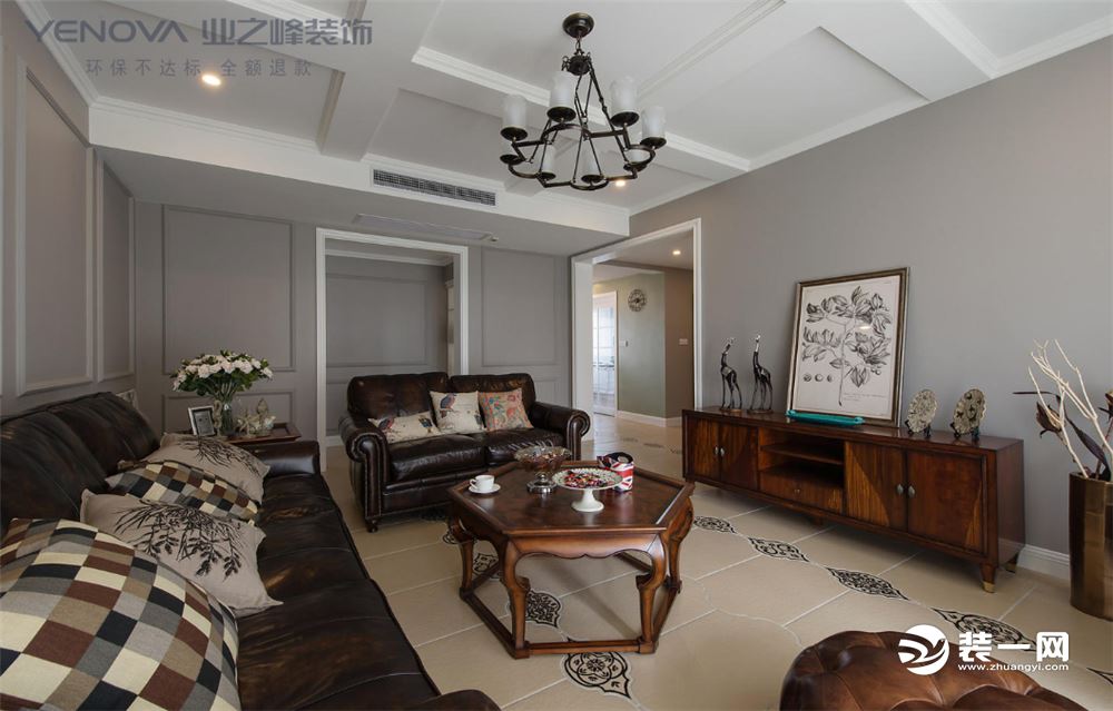 客厅：客厅区域设计了一个放钢琴的位置，给空间增加装饰感。
