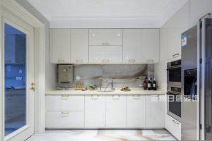 厨房装修实景图泛海国际260平米简美轻奢风格装修实景图