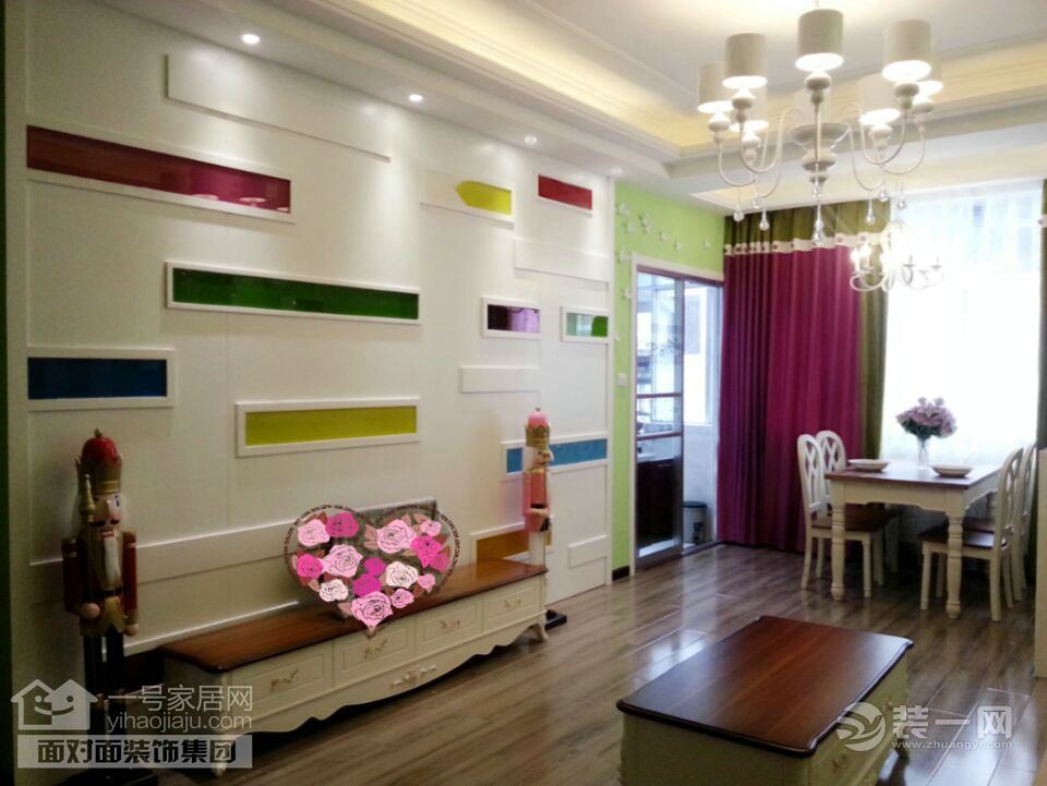武汉艺苑社区115平三居室混搭实景效果图客厅整体效果