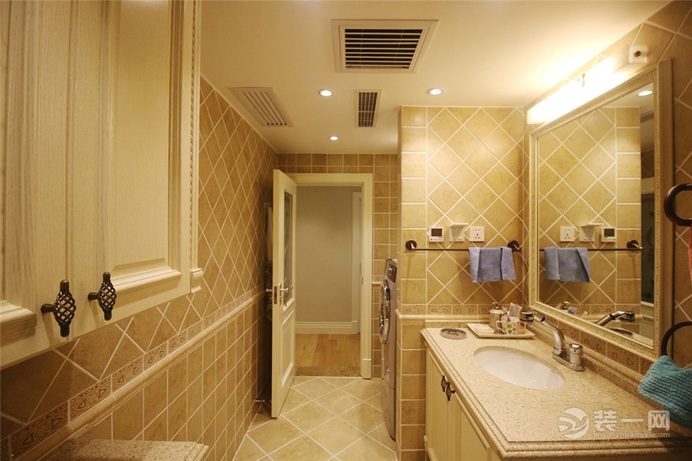 海润国际217平米三居室简欧美式风格效果图卫生间