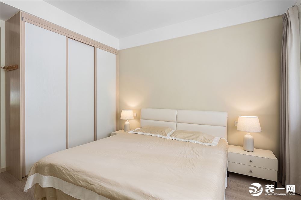 ◤雨润城◢117㎡三居室现代风格卧室装修效果图