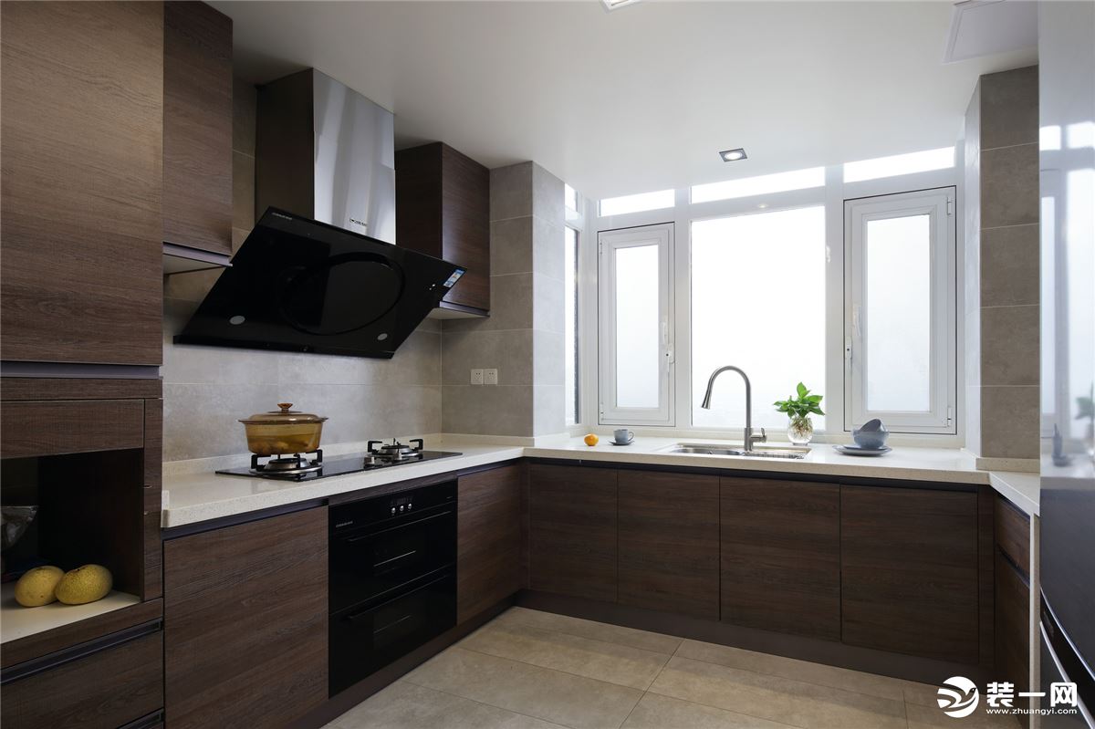 ◤阳光金域◢260㎡复式现代简约风格厨房装修效果图