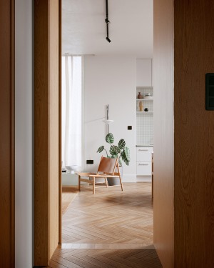 清新绿植+天然木纹，橙色系温暖住宅