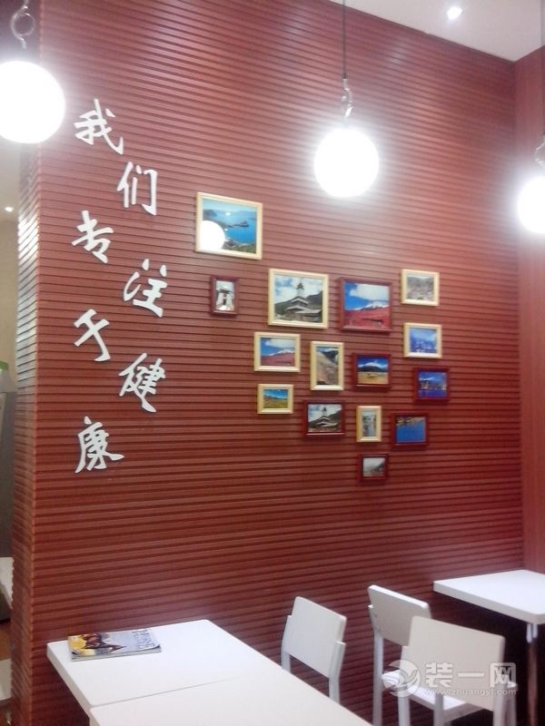 年年丰80平香港福益甜品店装修效果图墙面