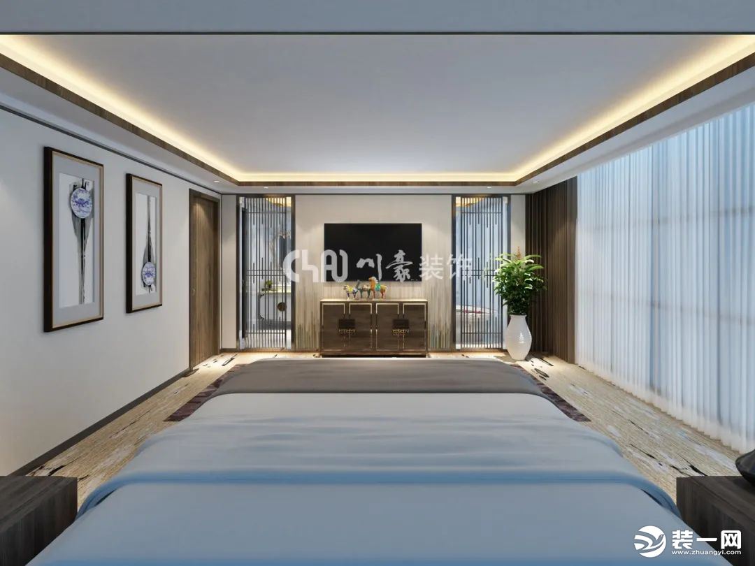 卧室则更重视整体的洁净和舒适感。中式镂空隔断延伸了卧室的空间，淡蓝色的窗帘和床品营造了即古朴又清新的