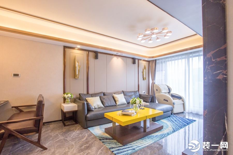 惠州浩天装饰130平现代轻奢客厅效果图