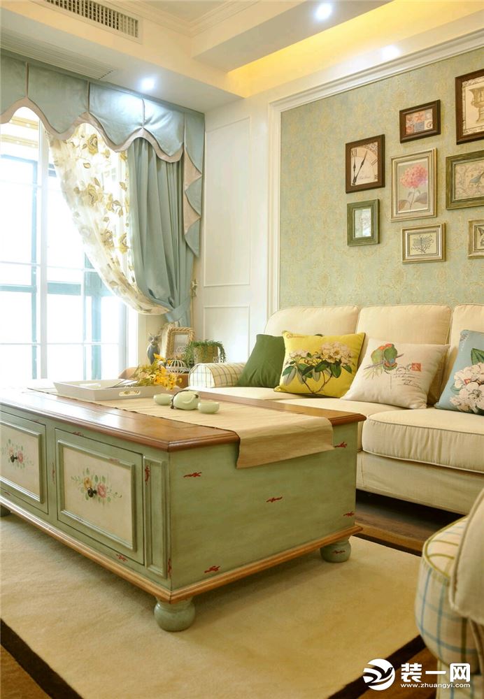 丰立装饰鲁能城98平三居室美式风格实景案例--客厅、沙发